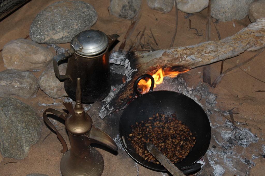 Legend Desert Camp Fulayj al Masha'ikh Экстерьер фото